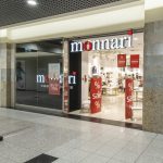 szyld i wejście do sklepu Monnari w galerii tęcza