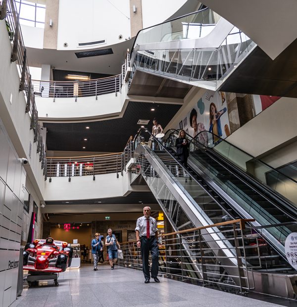 pasaż w galerii tęcza w kaliszu